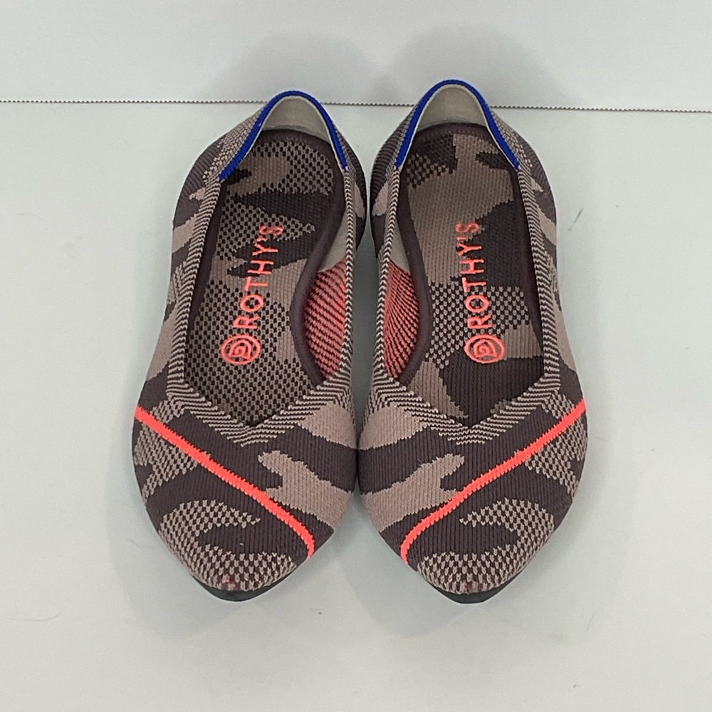 9 Taupe Camo Rothy’s - Picture 4 of 7